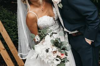 Mariah Oldacre Weddings & Lifestyle Photography - 76