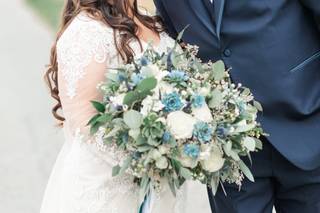 Samantha Greenfield Designs in Floral Artistry - 30