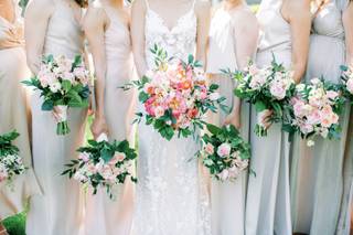 Shelly Black, Custom Floral Designer, at Wayside Studios - 9