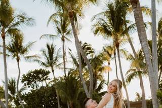 Bells & Whistles Photography + Videography - 101