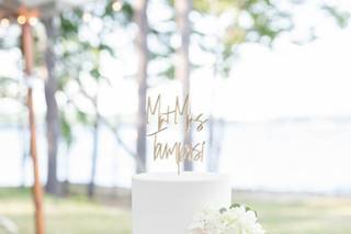 Chickadee Hill Cakes - 36
