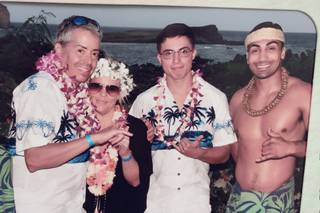 Sweet Hawaii Wedding - 21