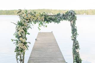 Rose Avenue Floral - 7