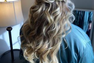 Timless Salon & Bridal Studio - 31