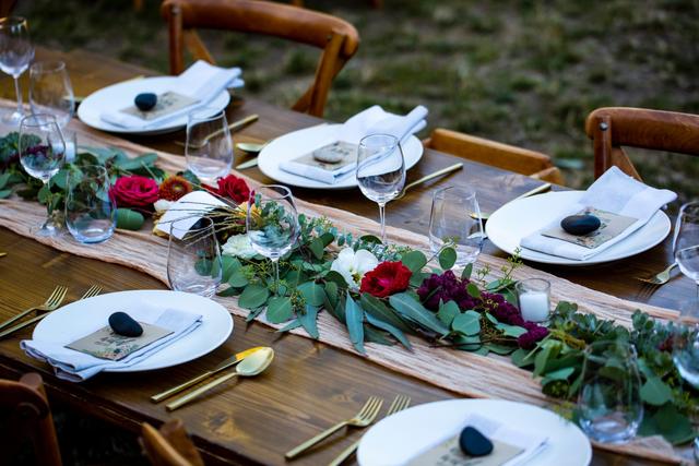 Full Bloom Flower Farm and Floral Design - 4