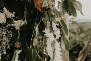 Earthy Elegance Florals - 28