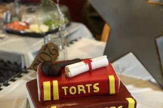 Designer Cakes and Desserts - 27