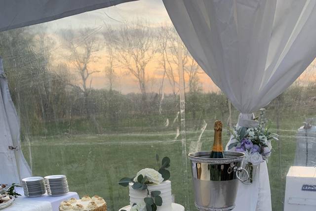Santoni's Marketplace and Catering 3