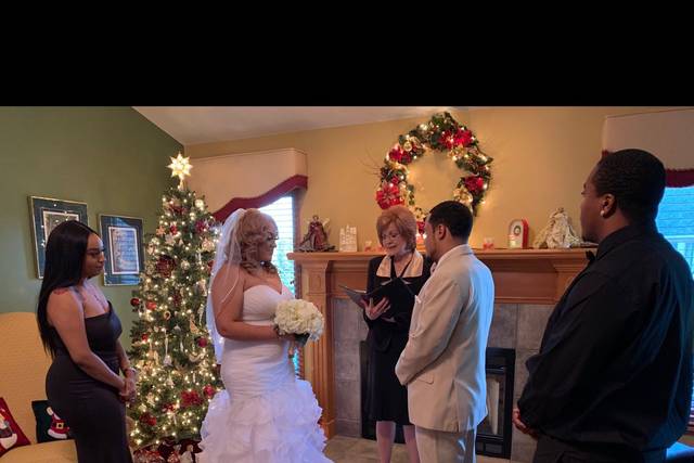 La Donna Weddings Officiants & Ceremony Coordinating Services 1