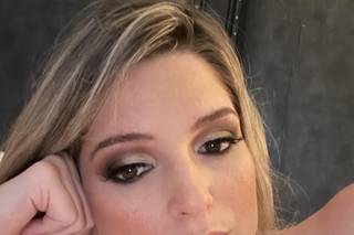 Makeup & Facials By Kirsten - 12