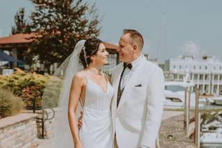 Inn at Harbor Shores - 8