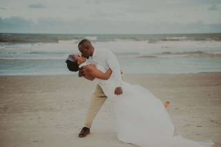A Charleston Beach Wedding - 9