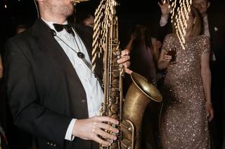 Downbeat - 16