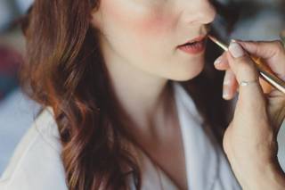 Skin Bar & Paint Studio - 15