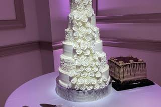 The Exclusive Cake Shop - 11
