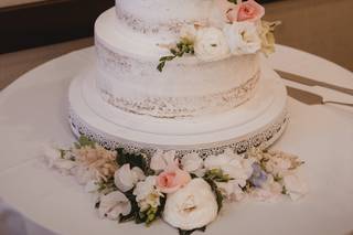 Patty's Cakes and Desserts - 44