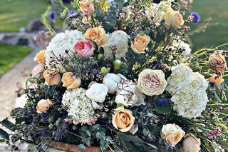 Olympia Blooms Floral & Event Creation - 5