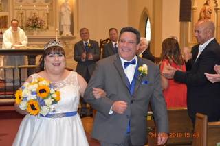 Laurie Chestnutt Florals - 13