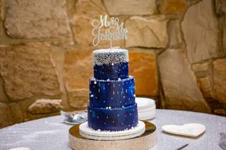 LaLa Custom Cake - 22