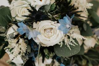 Valleygreen Flowers & Gifts - 63
