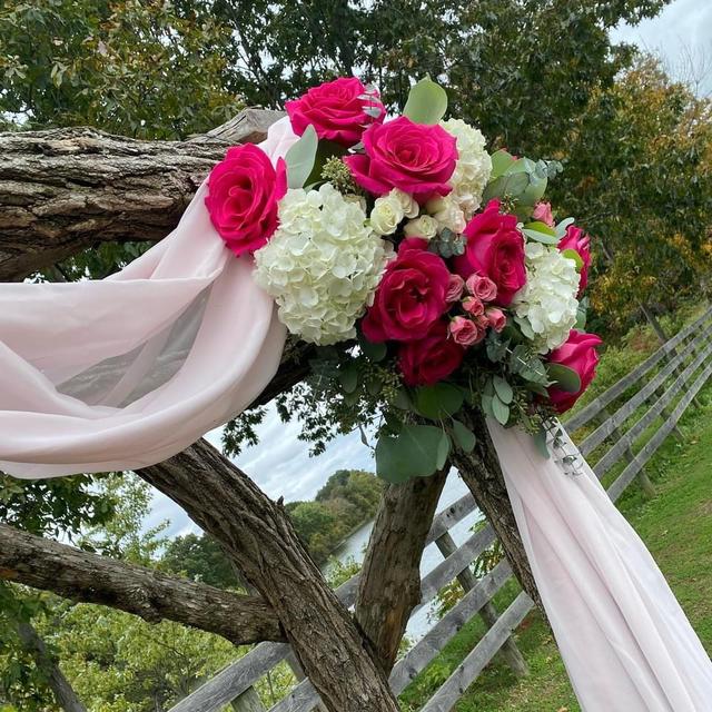 Nectar Custom Floral Designs - 3