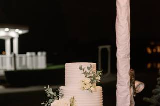 4R Specialty Cakes - 8