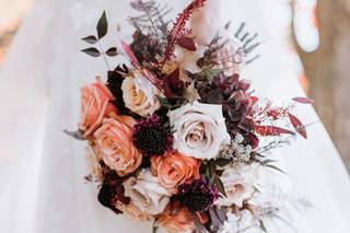 Bloomwoods Weddings By Kim Nelson - 19