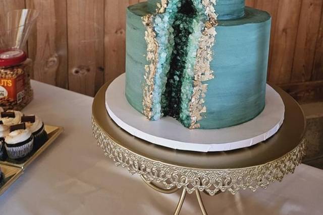 Dawn's Couture Cakes 1