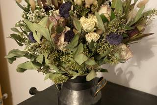 White Lotus Floral Design - 29