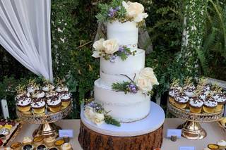 ARTISTIC CAKES - 15