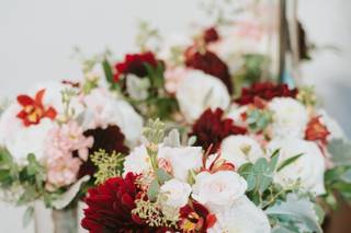 Violet Floral Designs of Baltimore, LLC - 40