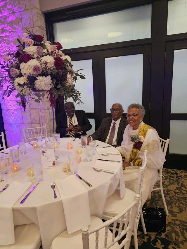 Lori Fiore Custom Floral Design - 2