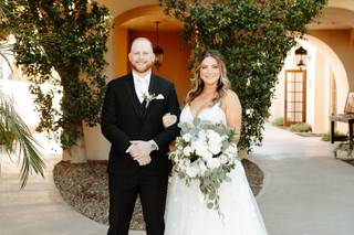 Carrie Kacen Makeup & Hair Artistry - 32