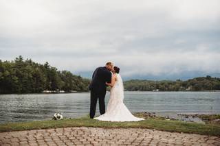 The Crooked Lake House - 42