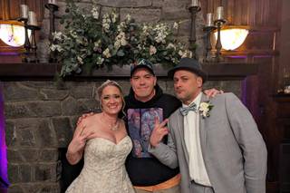 Cherished Memories Wedding DJ Services - 27