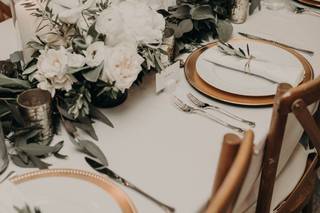 Table & Tulip - 20