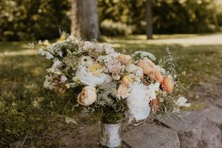 The Flowerman - 44