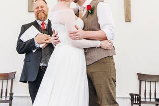 The Singing Wedding Preacher - 8