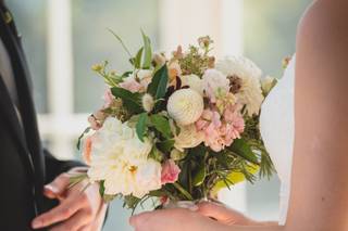 The Local Bouquet - 30
