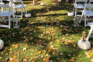 Yumila Wedding and Events floral design - 16