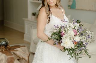 Larissa Lake Makeup Artist & Co. - 24