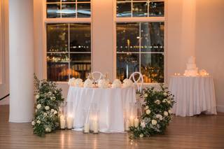 A Touch of Elegance - 29