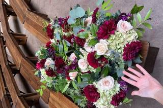 Petal Pusher Floral Boutique - 12