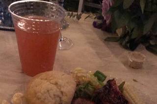 Lucille's Smokehouse Bar-B-Que - 9