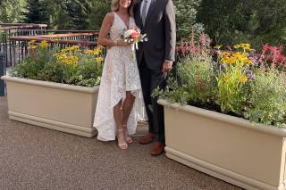 Rev. Kelly Robbins Wedding Officiant - 27