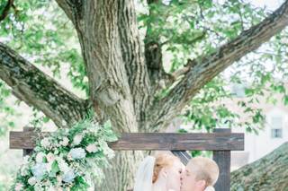 Lace and Peonies Floral Design - 45