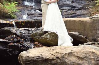 Hanan's Bridal - 17