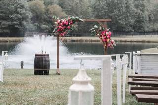 Specialties Florals and Events - 10