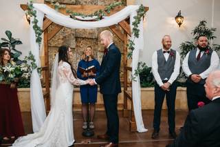 Wedding Officiant Eileen - 24