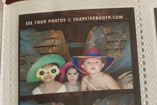 Snapsterbooth Photo Booth - 9